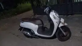 Honda Scoopy 2024 keyless dan pajak baru
