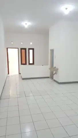 Dijual Ruko 2 Lantai Taman Holis Indah 2 dekat BPK