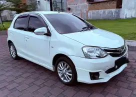TOYOTA ETIOS VALCO 1.2 G MT 2015 DP 4 JUTA