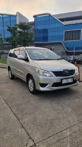 Toyota Kijang Innova 2013 Bensin