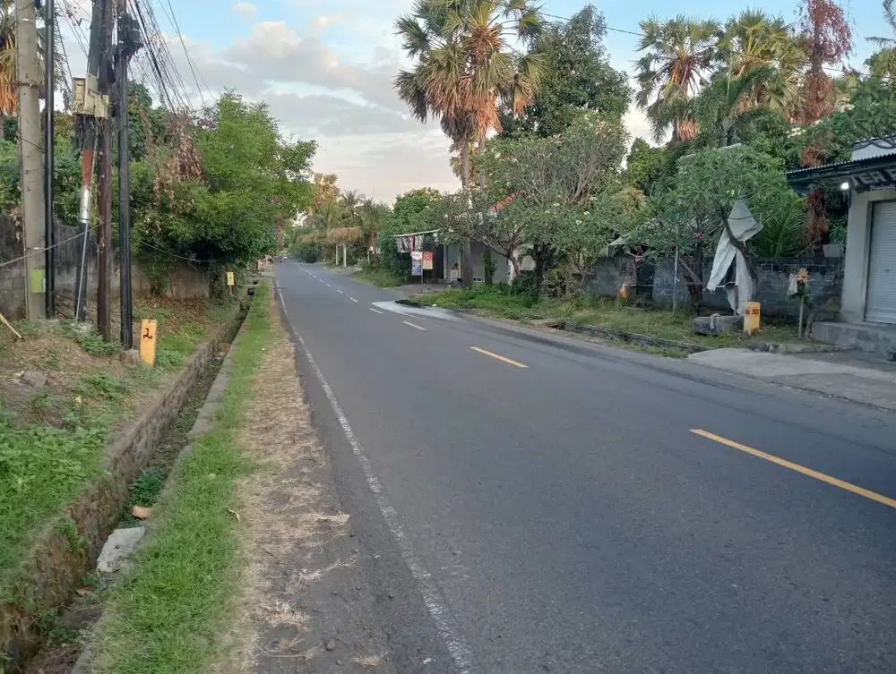 Land with OCEAN View at Mainroad Tulamben Karangasem near AMED Beach