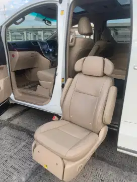 [Total Dp 55 Jt]Wellcab  Vellfire 2.4 V Pilot seat 2010