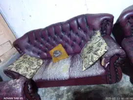 Sofa 1 set, warna cokelat