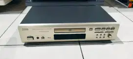 Sale Denon CD player DCD 685