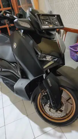 Xmax 250 new odo 7rb