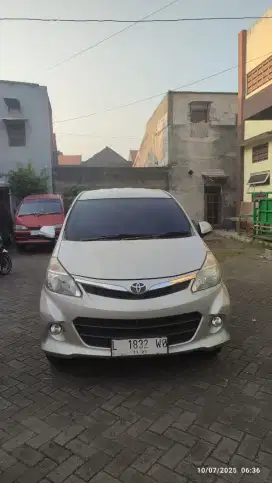 New Avanza Veloz 2012 A.T