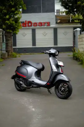 PIAGGIO VESPA MATIC SPRINT 150 IGET ABS FACELIFT 2023