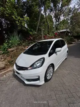 Jazz RS Ge8 sangat ISTIMEWA luar dalam
