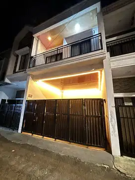 JUAL RUMAH MURAH 2 LANTAI LENTENG AGUNG JAKARTA SELATAN