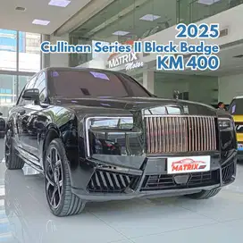 Rolls Royce Cullinan Series II Black Badge 2025 Black Red Hitam Roll