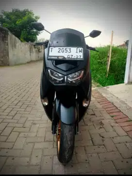 Jual yamaha N-Max tahun 2022 mulus