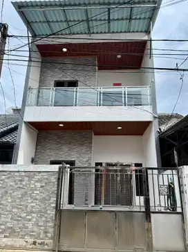 Dijual Rumah di Citra Garden 3,  Jakarta Barat