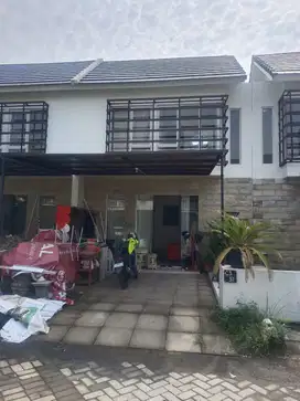 Di JuaL rumah Mutiara City