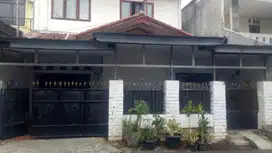 Rumah Kost 12 Pintu di Kebon Baru Tebet Jaksel