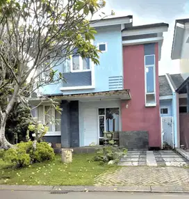 Jual Cepat Rumah Fully Furnished 3 KT Di BSD Gb16719