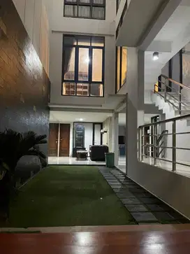 Di sewakan ruman nyaman siap huni