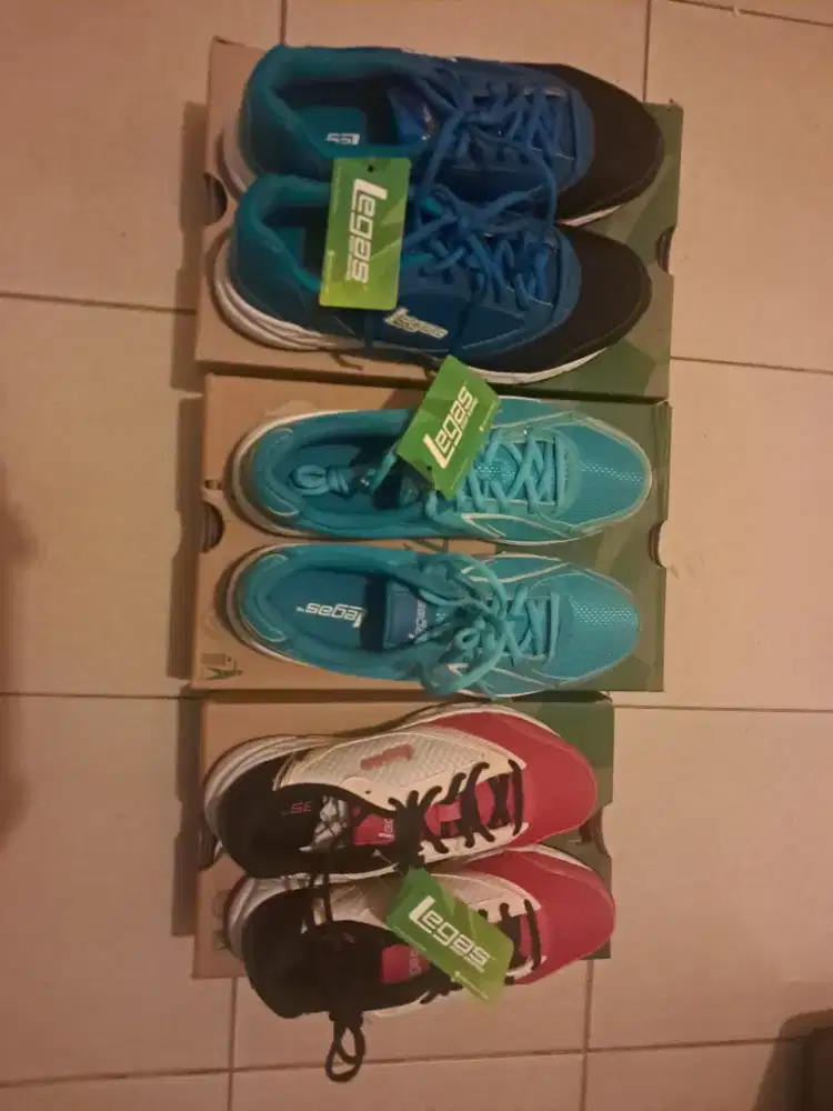 Sepatu sneaker merk league lagas