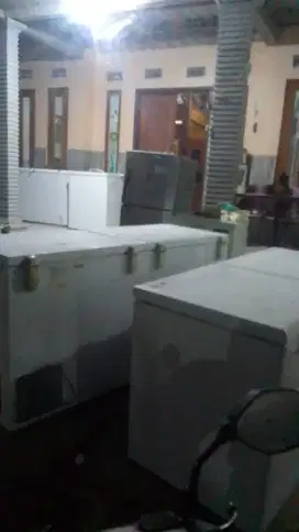 Freser dan pendingin minuman