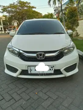 Brio facelift istimewa 2020, putih