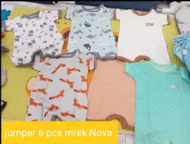 Pakaian bayi usia 0-6 bulan