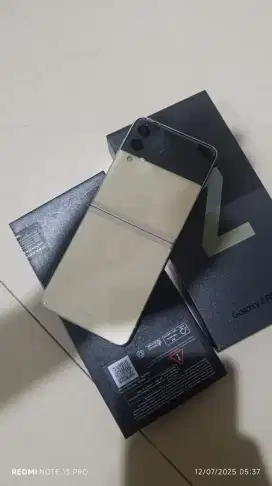 Samsung Flip 3 256gb mulus fullset