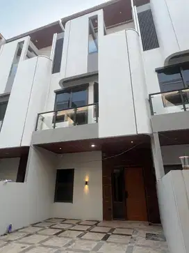 Rumah Murah Baru Utan Kayu Salemba Matraman Strategis di Pusat Jakarta