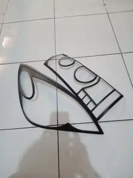 Garnish depan belakang avanza xenia vvti