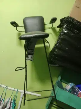 Kursi anak (motor matic)