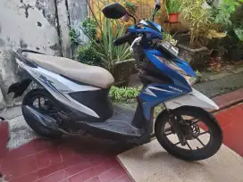 Honda Beat Putih-biru 2021 Full orisinil.