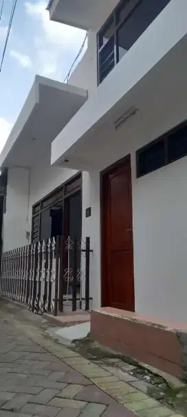Jual rumah milik Pribadi surat SHM di Surabaya Pusat Kedunganyar