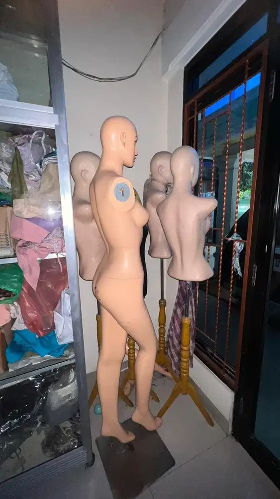 Jual manekin, benang