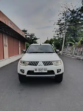 Mitsubishi Pajero Exeed