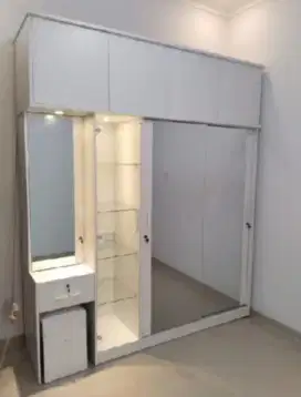 Lemari Pakaian Kabinet