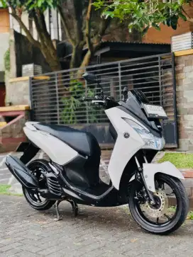 Yamaha Lexi 2019 125 Edisi Putih Salju