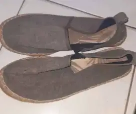 Sepatu H&M size 41