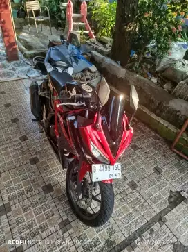 Dijual CBR 150R edisi mau ganti matic