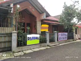 Jual Rumah Komplek Margahayu Raya jalan Mars Posisi Depan