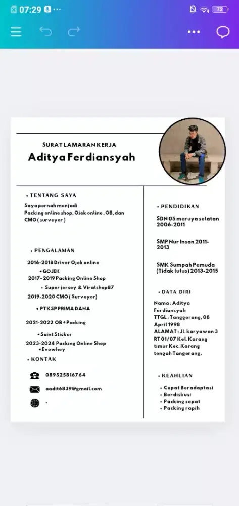 Mencari lowongan kerja