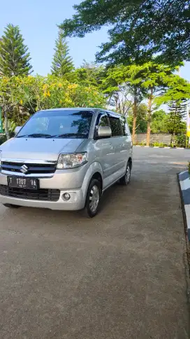 Apv gx at km rendah istimewa