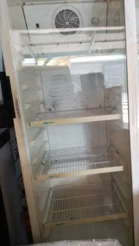 Di jual kulkas minuman khusus warung bisa nego tipis