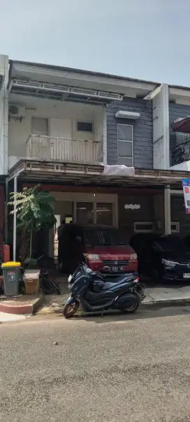 Di jual rumah siap huni di cluster aquatik garden grand wisata Bekasi
