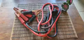 Kabel jumper mobil kondisi normal 100%