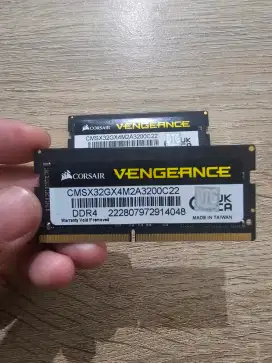 RAM Corsair Vengeance DDR4 16GB ORIGINAL