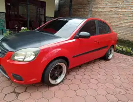 Kia Rio Th 2012 Bagus Mulus Terawat