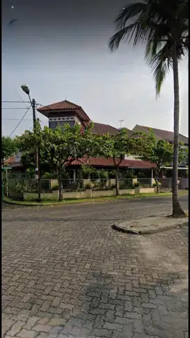 Rumah Luas di Kemang Pratama, Bojong Rawalumbu, Bekasi