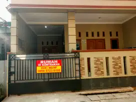 Disewakan rumah kontrakan tahunan