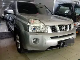 Nissan X-Trail 2010 Bensin