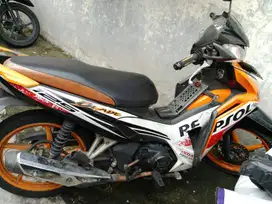 Dijual honda blade 125fi Repsol 2014