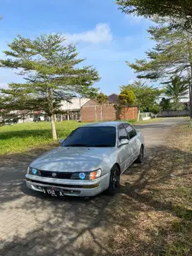 Toyota Corolla 1993 Bensin