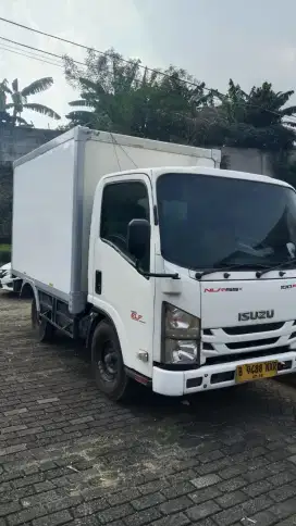 Truk Box Pendingin Isuzu Elf Gigamax Seri NLR55 TX